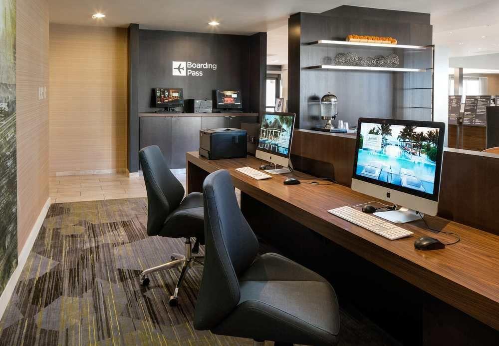 Courtyard By Marriott Phoenix Airport Extérieur photo