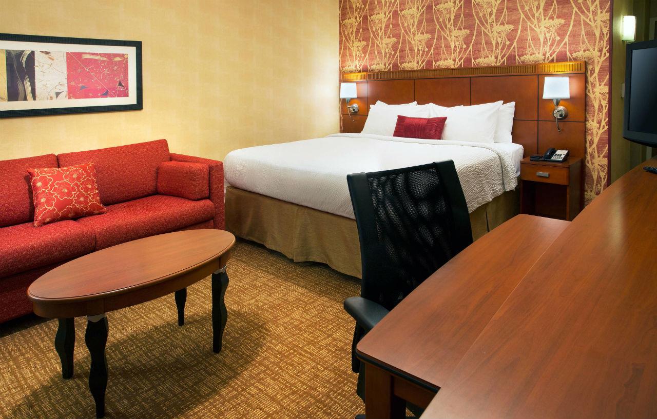 Courtyard By Marriott Phoenix Airport Extérieur photo