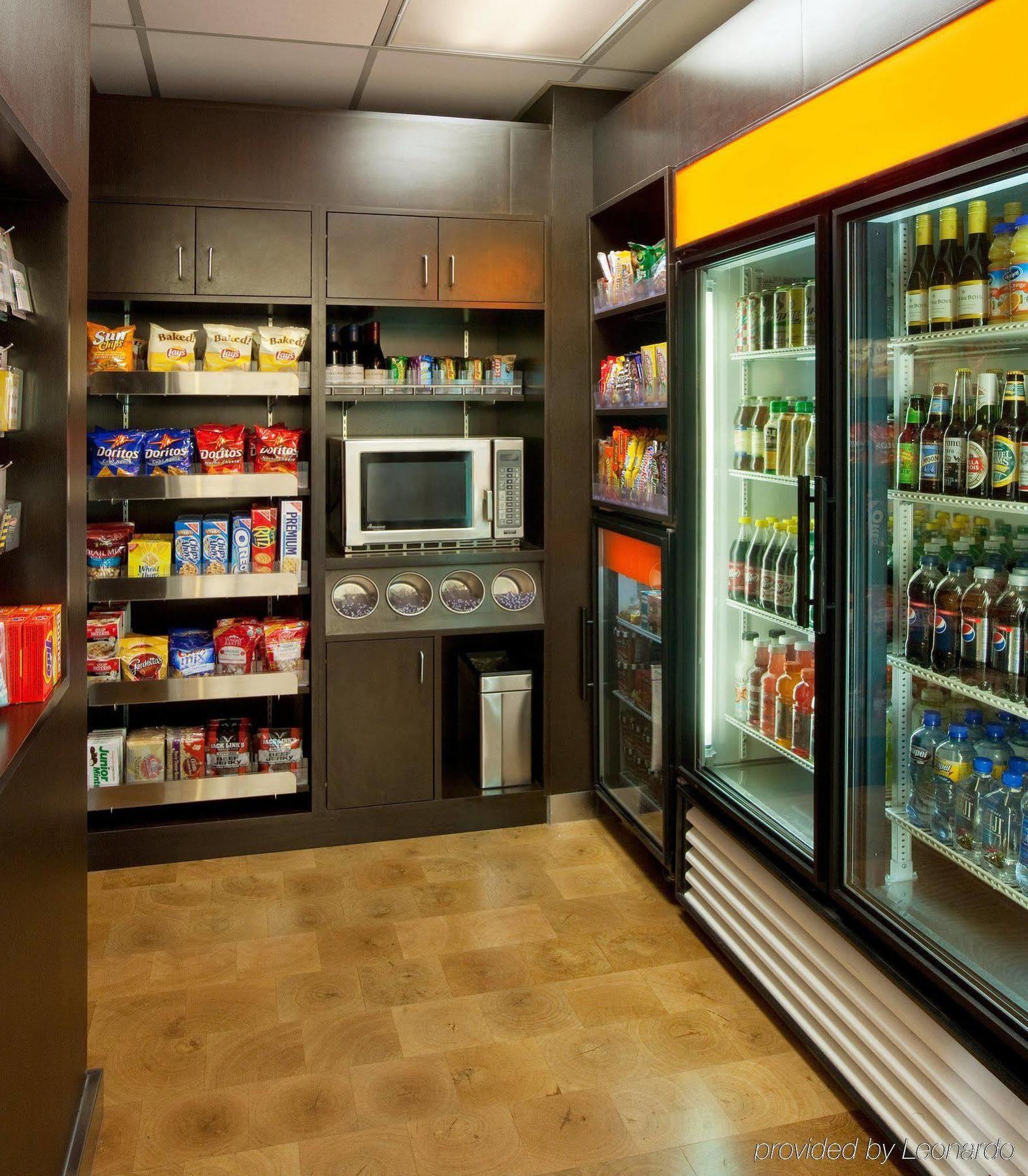 Courtyard By Marriott Phoenix Airport Extérieur photo